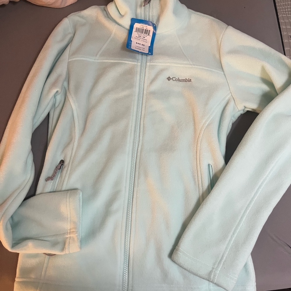 BRAND NEW WITH TAGS Mint green columbia zip up